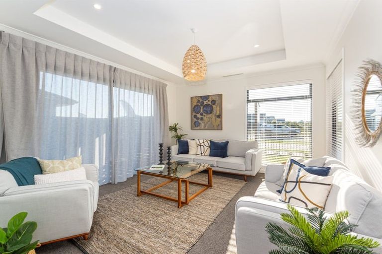 Photo of property in 98 River Stone Drive, Halswell, Christchurch, 8025