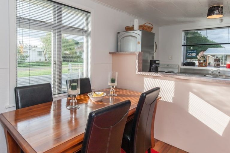 Photo of property in Blue Bell Motel, 48 Russell Street, Foxton, 4814