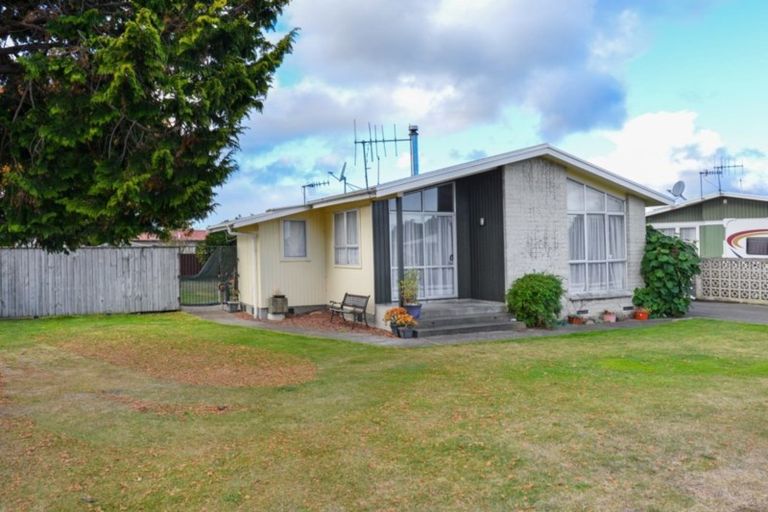 Photo of property in 34 Folkestone Drive, Flaxmere, Hastings, 4120