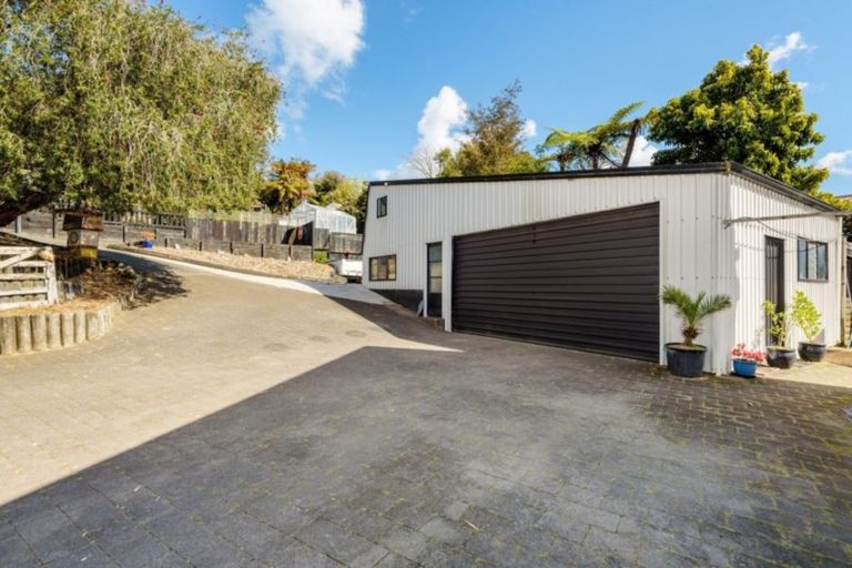 Photo of property in 9 Pamir Place, Welcome Bay, Tauranga, 3112