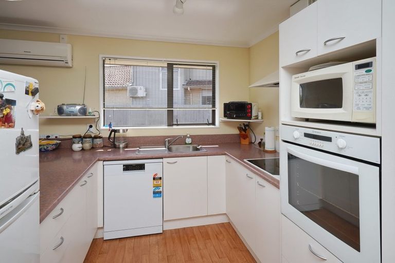 Photo of property in 20 School Road, Woodend, 7610