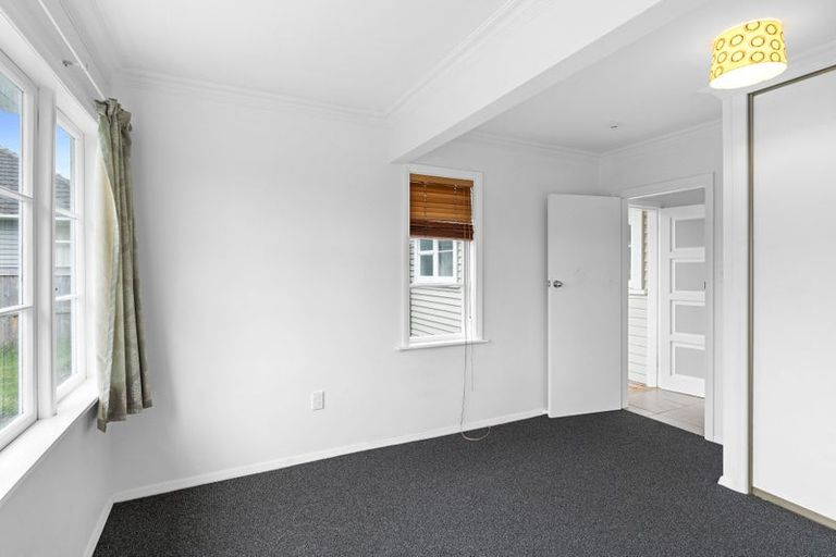 Photo of property in 33 Middlesex Street, Levin, 5510