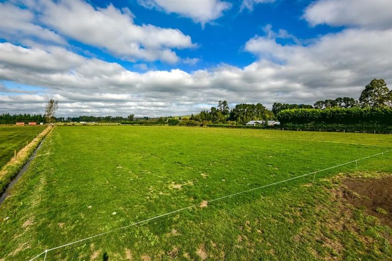 Photo of property in 98 Searles Road, Sheffield, 7580