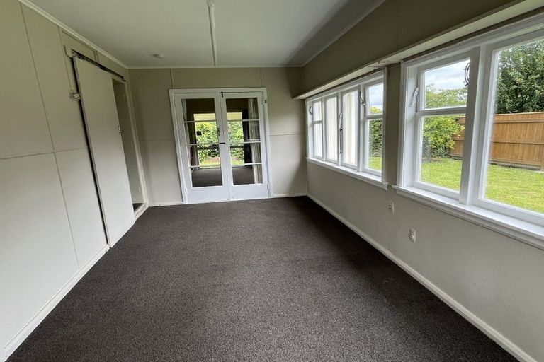 Photo of property in 9 Graham Place, West End, Palmerston North, 4410