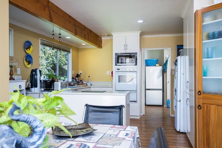 Photo of property in 58a Karina Road, Merrilands, New Plymouth, 4312