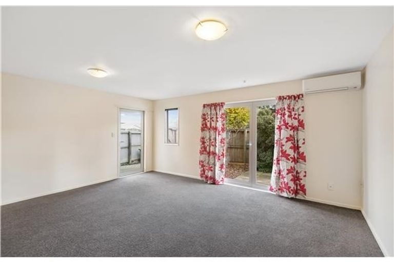 Photo of property in 50 Suffolk Street, Phillipstown, Christchurch, 8011