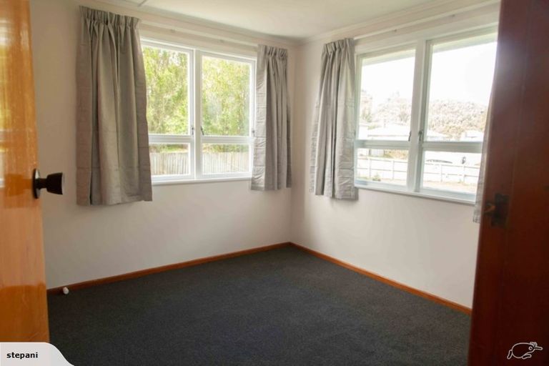 Photo of property in 44-46 Waihemo Street, Waitangirua, Porirua, 5024