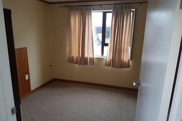 Photo of property in 1/5 Tahi Place, Belfast, Christchurch, 8051