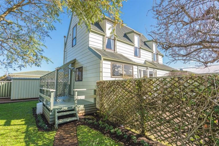 Photo of property in 12 Sussex Road, Springvale, Whanganui, 4501