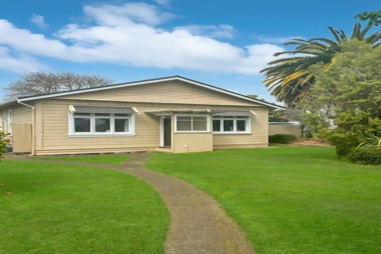 Photo of property in 282 High Street, Dannevirke, 4930
