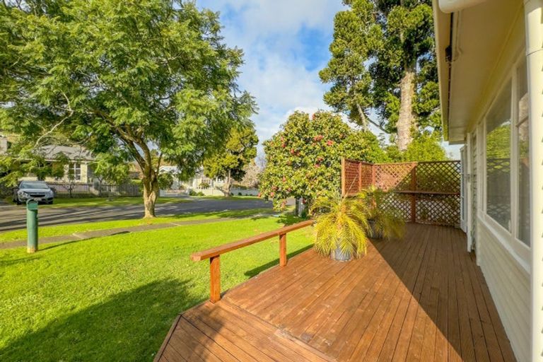 Photo of property in 16 Kennedy Street, Paeroa, 3600