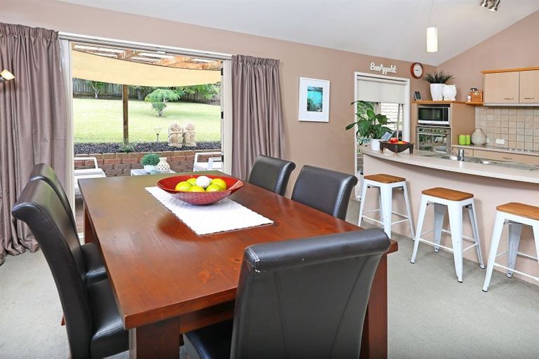 Photo of property in 20 Pippen Court, Henderson, Auckland, 0612