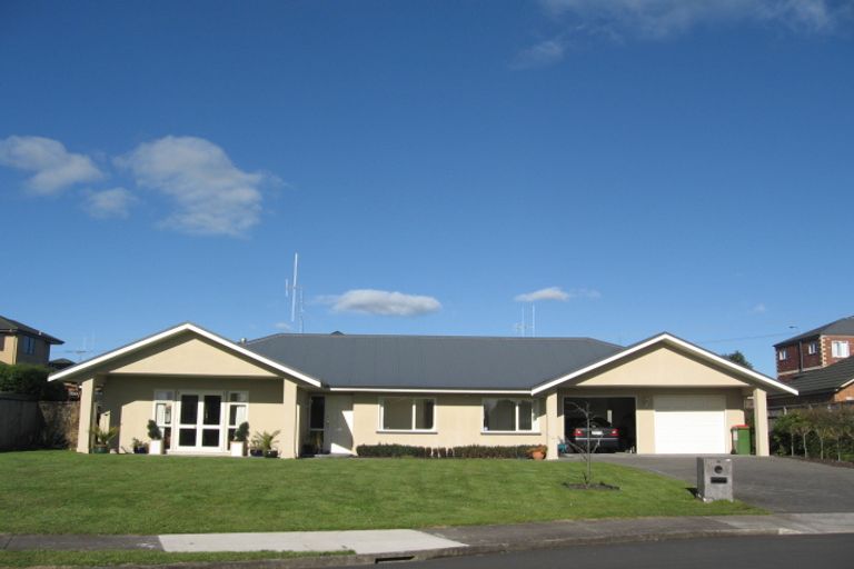 Photo of property in 13 Chatswood Place, Rototuna, Hamilton, 3210