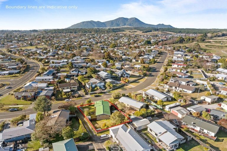 Photo of property in 11 Marshall Avenue, Richmond Heights, Taupo, 3330