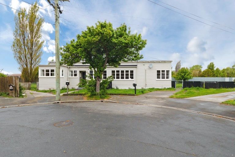 Photo of property in 9 Bray Street, Woolston, Christchurch, 8062