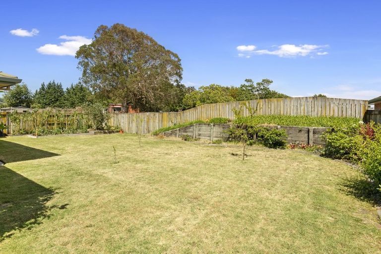 Photo of property in 8 Mcleod Place, Papamoa Beach, Papamoa, 3118