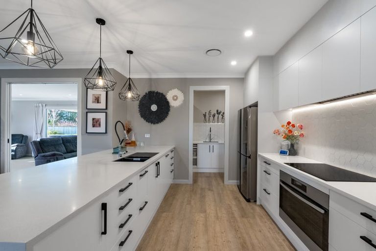 Photo of property in 79 Silver Peaks Drive, West Melton, 7618