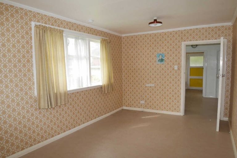 Photo of property in 10 Rangiuru Road, Otaki Beach, Otaki, 5512