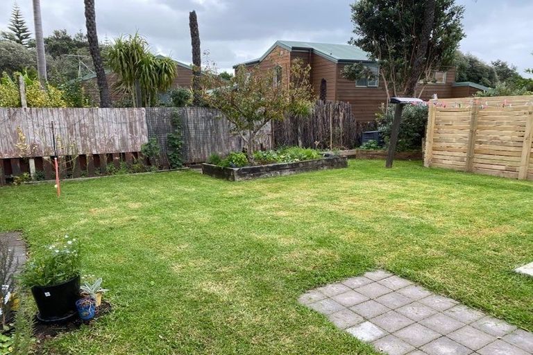 Photo of property in 48b Pitcairn Street, Oakura, 4314