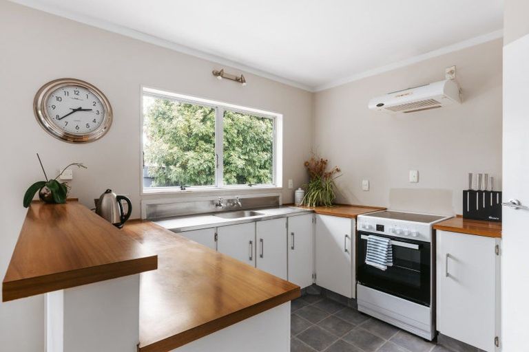 Photo of property in 7 Pokapu Place, Bethlehem, Tauranga, 3110