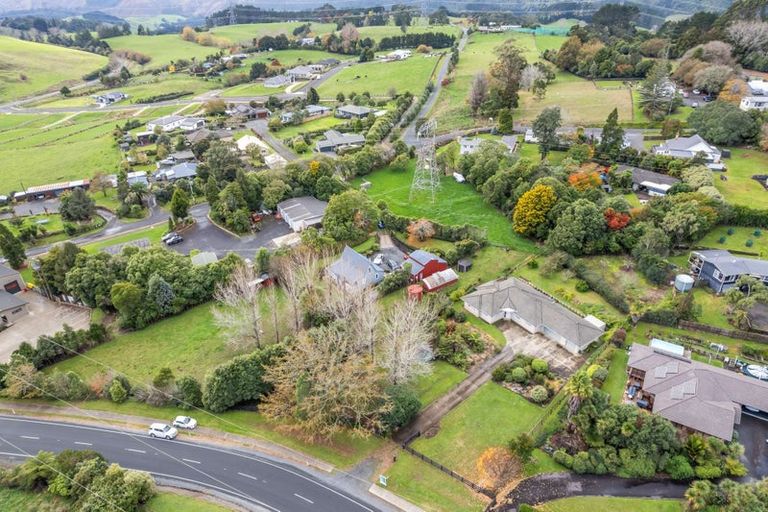 Photo of property in 2299 Hunua Road, Hunua, Papakura, 2583