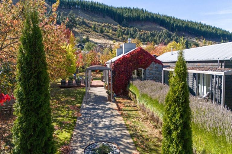 Photo of property in 5 Lantern Way, Clyde, 9330