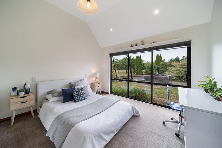 Photo of property in 923 Hoskyns Road, West Melton, Christchurch, 7671