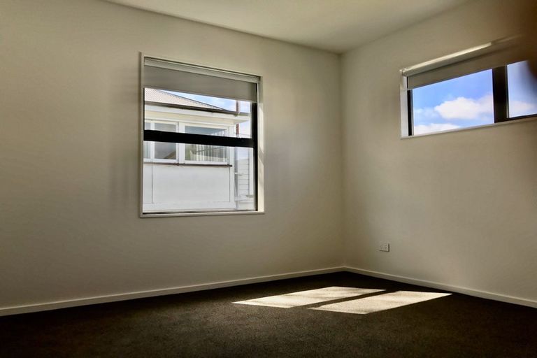 Photo of property in 9/69 Suva Street, Upper Riccarton, Christchurch, 8041