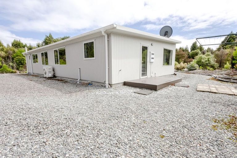 Photo of property in 1 Hurren Place West, Kumara Junction, Hokitika, 7882