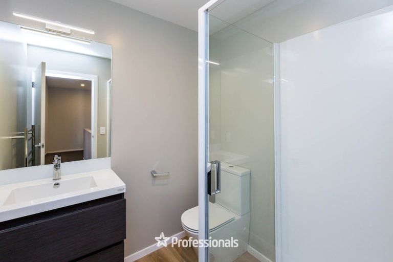 Photo of property in 8/185 High Street, Hutt Central, Lower Hutt, 5010