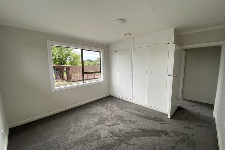 Photo of property in 21 Griffiths Avenue, Linwood, Christchurch, 8062