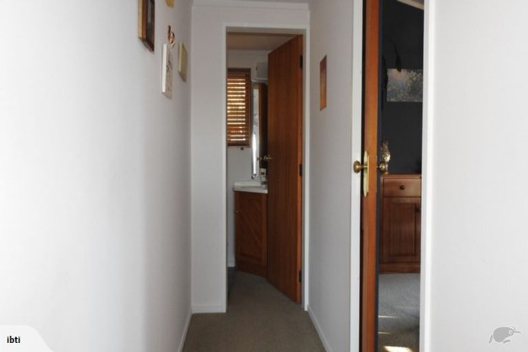 Photo of property in 12 Doon Grove, Papakowhai, Porirua, 5024