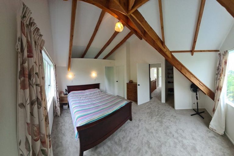 Photo of property in 24 Sarah Todd Lane, Waimauku, 0812