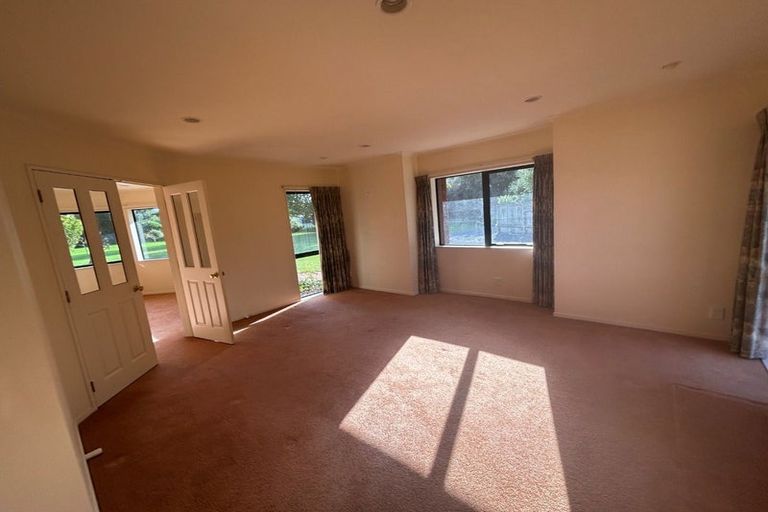 Photo of property in 42a Te Moana Road, Waikanae Beach, Waikanae, 5036