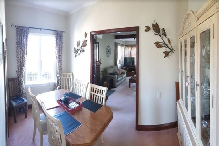 Photo of property in 16 Connolly Street, Boulcott, Lower Hutt, 5010