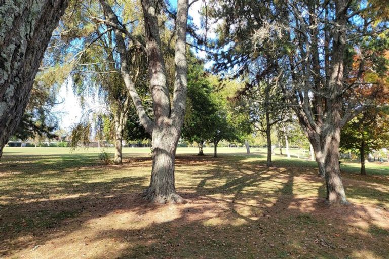 Photo of property in 124a Masters Avenue, Silverdale, Hamilton, 3216