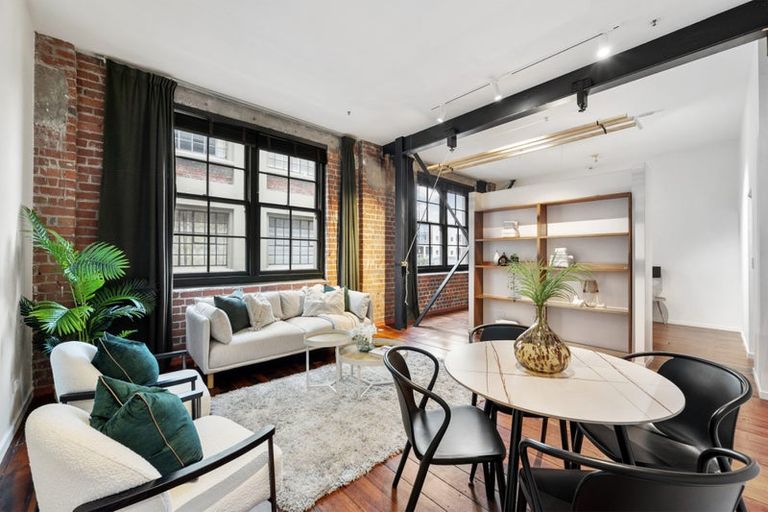 Photo of property in Hannahs Warehouse Apartments, 11/13 Leeds Street, Te Aro, Wellington, 6011