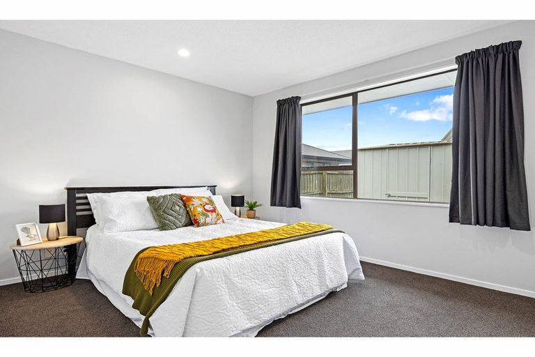 Photo of property in 2/28 Neill Street, Hornby, Christchurch, 8042