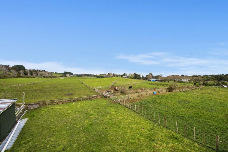 Photo of property in 102a Morley Road, Waiuku, 2681