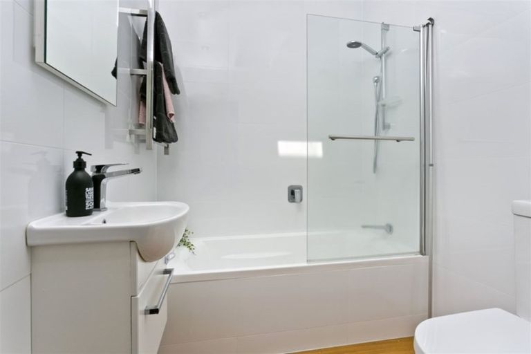 Photo of property in 1/46 Karaka Street, Takapuna, Auckland, 0622