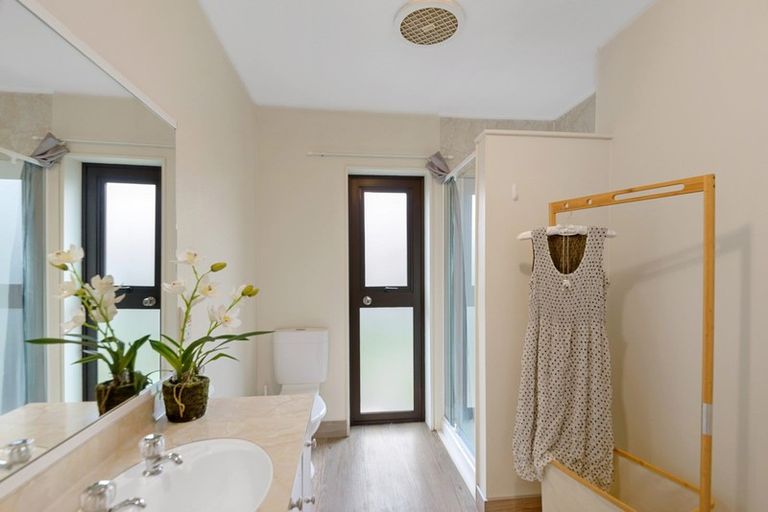 Photo of property in 7/218 Lincoln Road, Addington, Christchurch, 8024