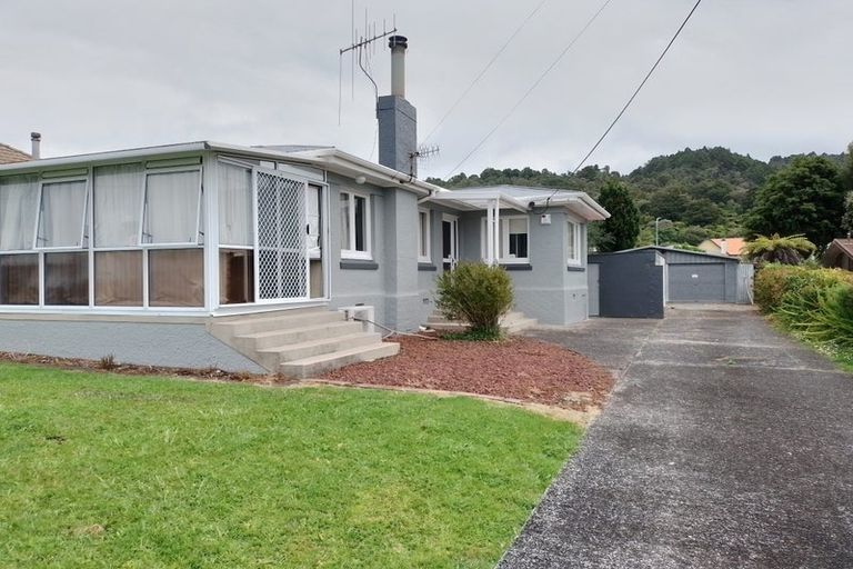 Photo of property in 8 Third Avenue, Avenues, Whangarei, 0110