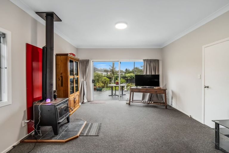 Photo of property in 43 Field Street, Aramoho, Whanganui, 4500