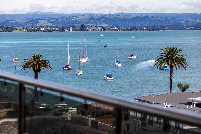 Photo of property in 21l Maunganui Road, Mount Maunganui, 3116