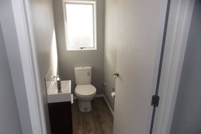 Photo of property in 9 Paradise Place, Milson, Palmerston North, 4414