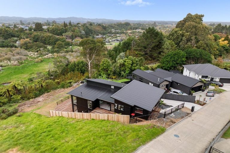 Photo of property in 11 Lily Way, Pyes Pa, Tauranga, 3112