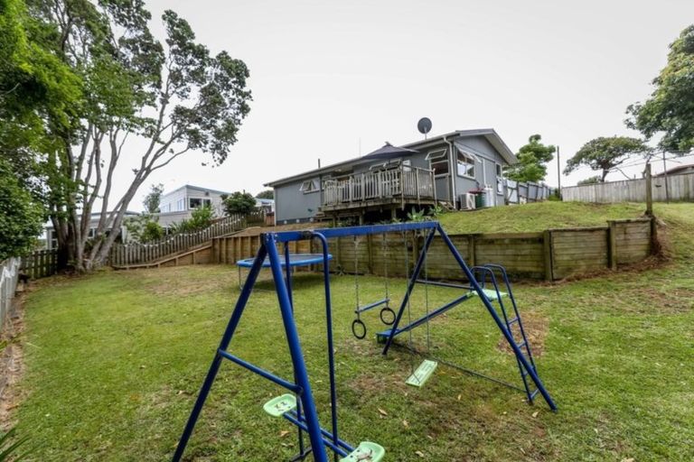 Photo of property in 8a Elm Grove, Westown, New Plymouth, 4310