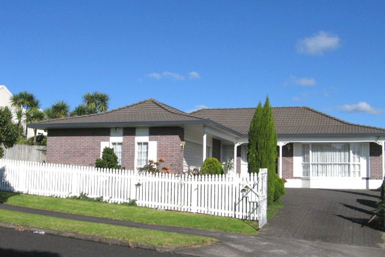 Photo of property in 5 Sligo Place, Somerville, Auckland, 2014