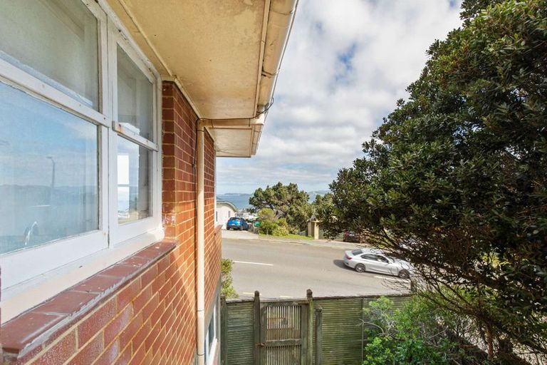 Photo of property in 101 Dowse Drive, Maungaraki, Lower Hutt, 5010