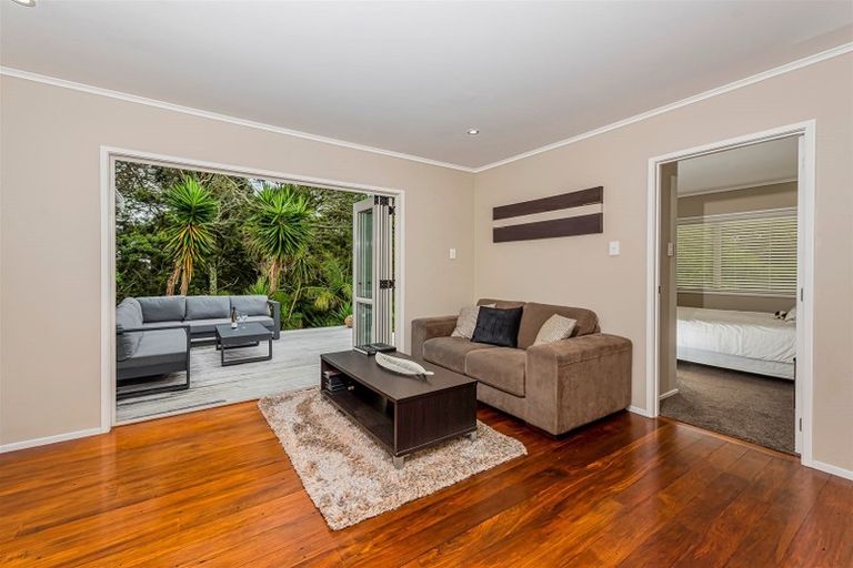 Photo of property in 18 Belvedere Court, West Harbour, Auckland, 0618